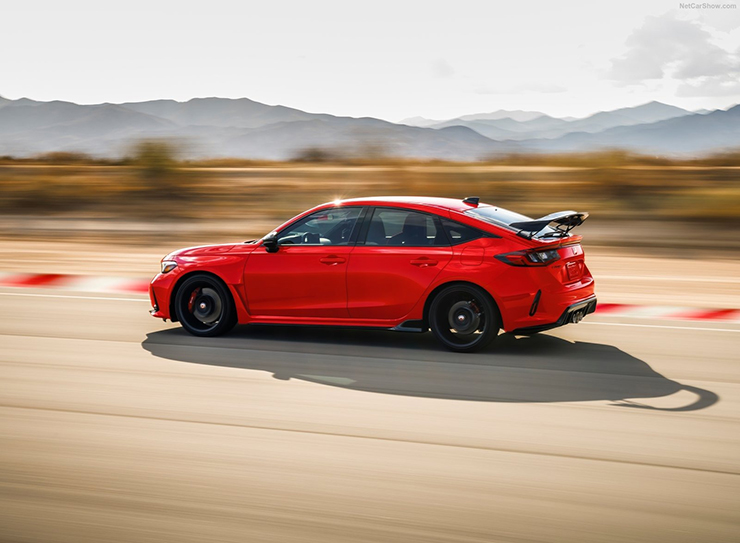 4-1666016621-852-width740height543